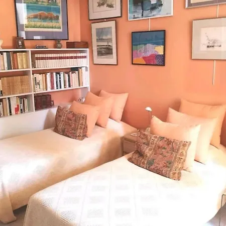 Amazing House 8Pax 2Min Center City 4 Bedrooms *